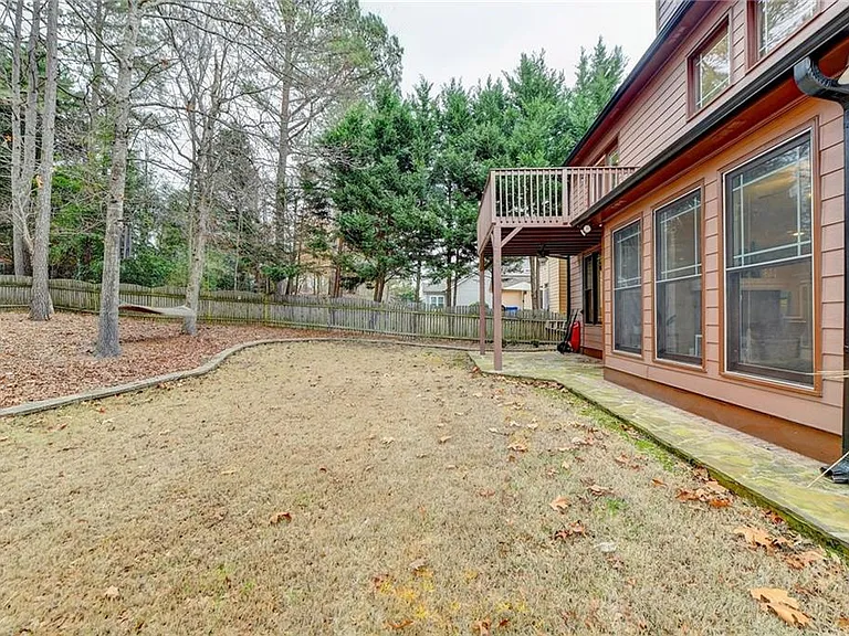 2213 Hamilton Mill Pkwy — Photo 57