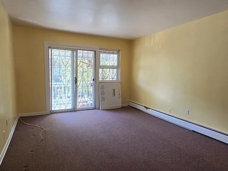 4185 Denman St #2 — Photo 1