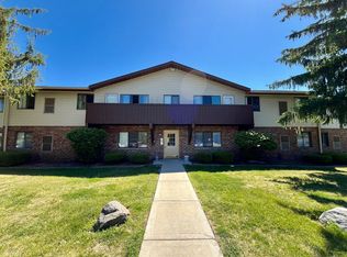 N111 15831st #9, Germantown, WI 53022