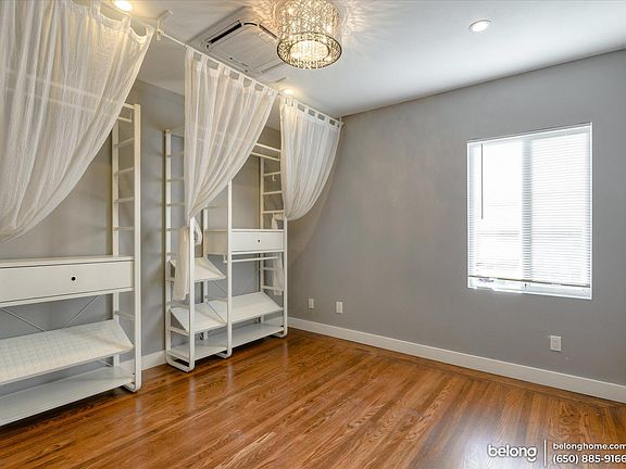 2nd image of 1502 Stafford St