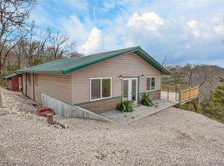 89 Singing Oaks Dr, Richland, MO 65079
