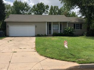 2003 N Sunridge St, Wichita, KS 67235
