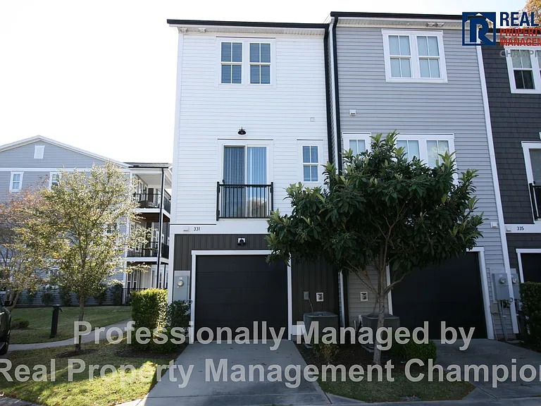 331 McIvers Aly — Photo 28
