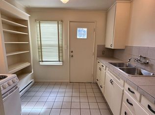 414 W 10th Ave #0, Eugene, OR 97401