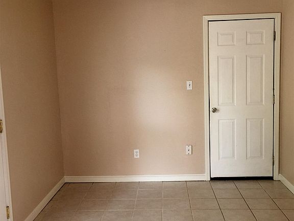 5th image of 709 Eagle Dr