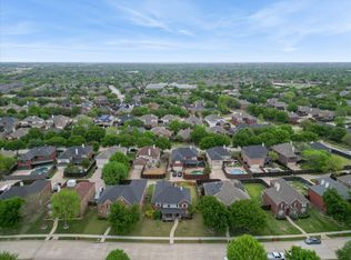 1104 Churchill Dr, Frisco, TX 75034