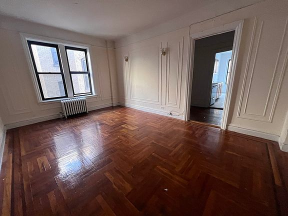 2nd image of 96 Arden St #5M