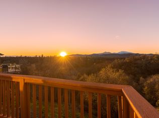 2818 Aspen Glow Ln, Redding, CA 96001