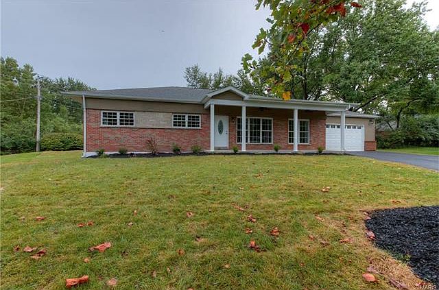 1st image of 701 Villa Capri Ct