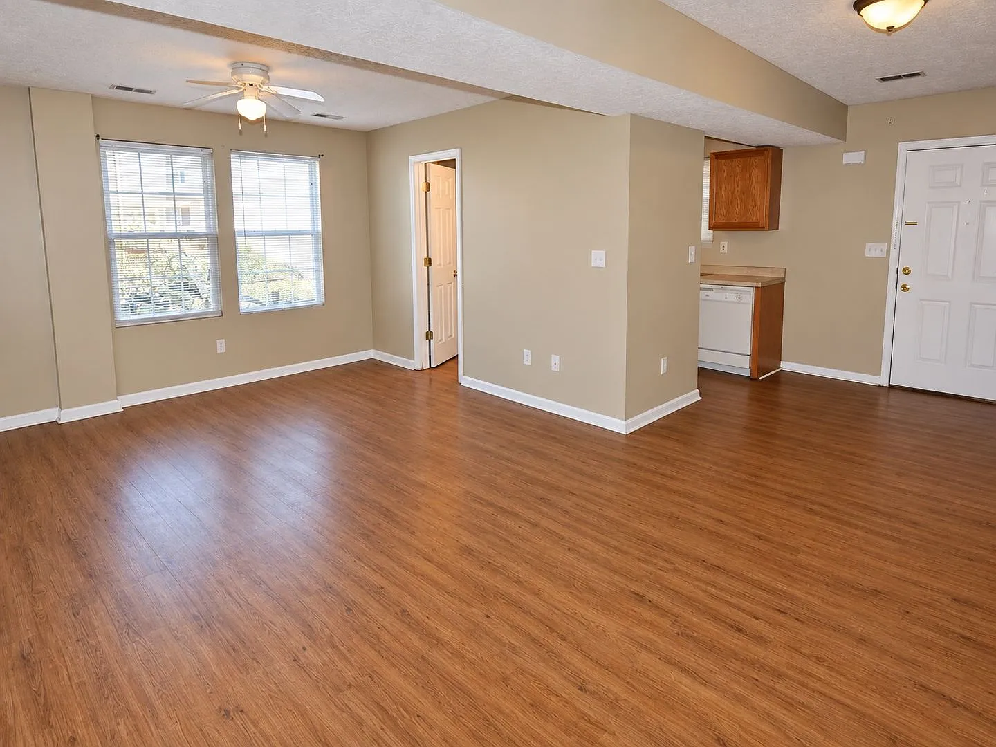 Pre-Leasing for the 2027-2028 School Year — Photo 4