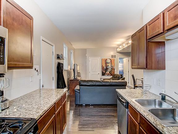 5th image of 71 E 5th Ave #71