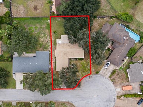 3rd image of 5117 Manana Cir