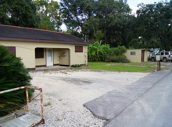 2nd image of 165 E 152nd St