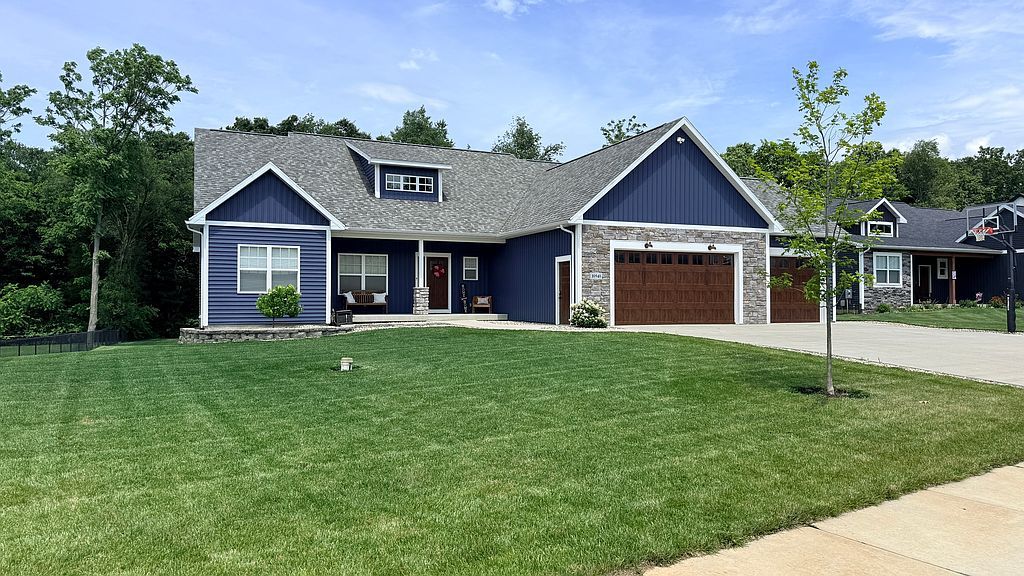 10940 Mystic Heights Trl - Property Image
