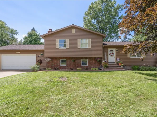 457 S Colonial Dr, Cortland, OH 44410