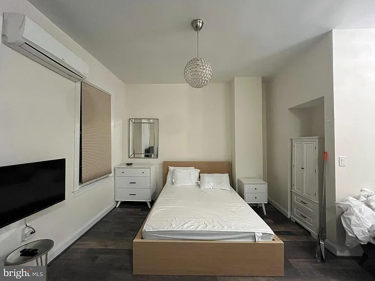 3003 P St NW — Photo 4