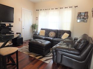 4840 W Hutchinson St APT 306, Chicago, IL 60641