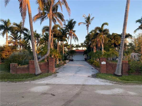 5968 Bay Point Rd, Bokeelia, FL 33922