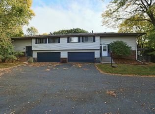 3633 Granada Pl N, Oakdale, MN 55128
