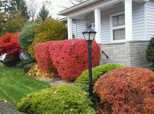 195 E Main St, New London, OH 44851