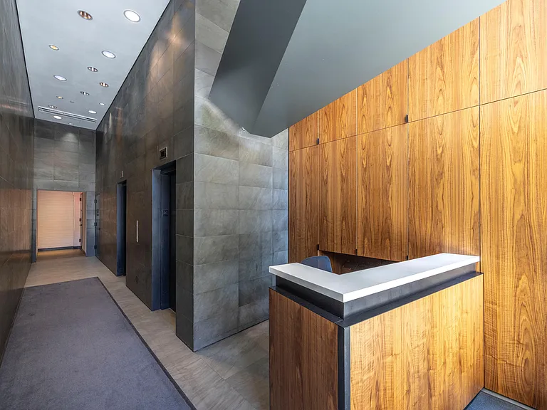 251 W 19th St #2C — Photo 26
