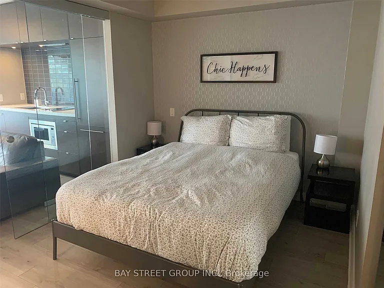 155 Yorkville Ave #1709 — Photo 4