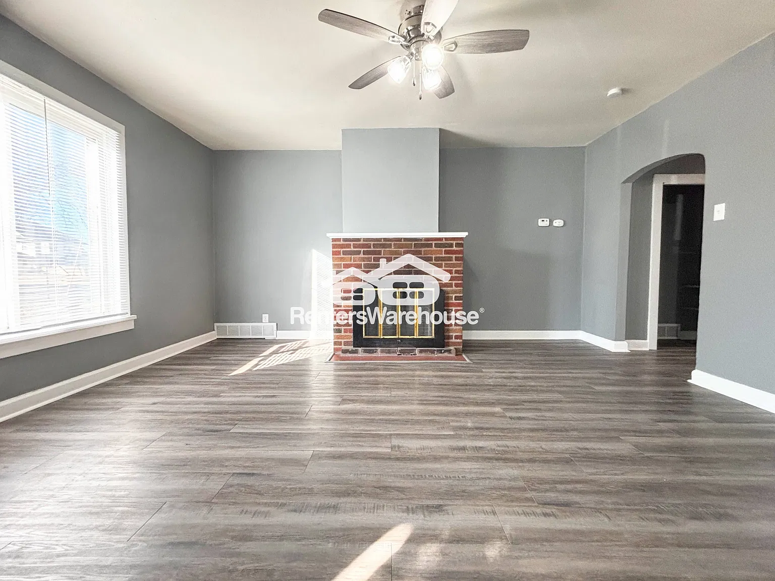 1 Bedroom Apartment Available for Rent — Photo 4