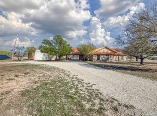 115 Private Road 4455 #B, Uvalde, TX 78801