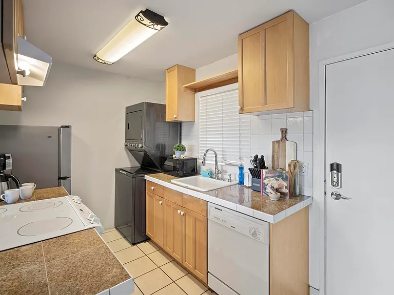2219 S Kihei Rd #A201 — Photo 9