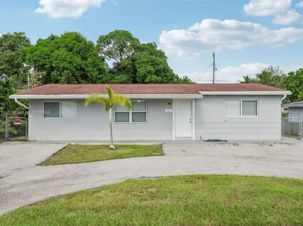 5637 S 37th Ct, Greenacres, FL 33463