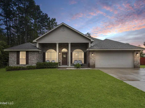 10252 Lake Forest Dr, Vancleave, MS 39565