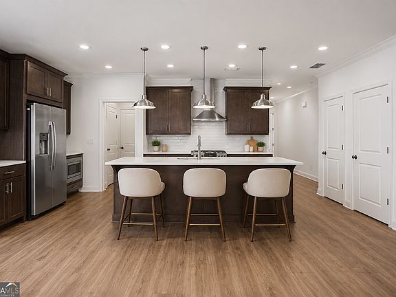 3rd image of 5111 Riden Way
