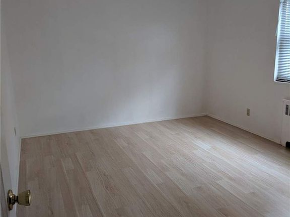 5th image of 249-30 63rd Ave #1275
