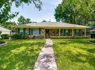2422 Sherwood Dr, Grand Prairie, TX 75050