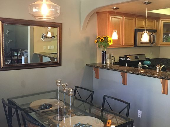 4th image of 2744 B St Unit 207