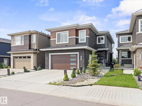 3708 1st Ave SW, Edmonton, AB T6X 2W4