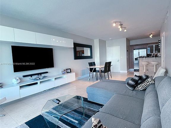 5th image of 335 S Biscayne Blvd APT 2300