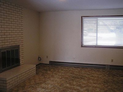2nd image of 1023 Vista Pl