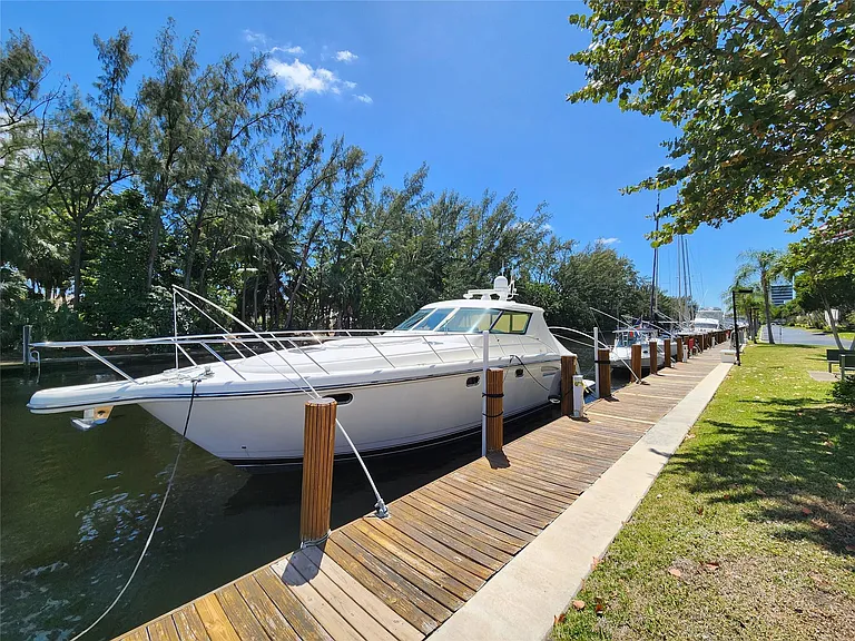 6437 Bay Club Dr #4 — Photo 14