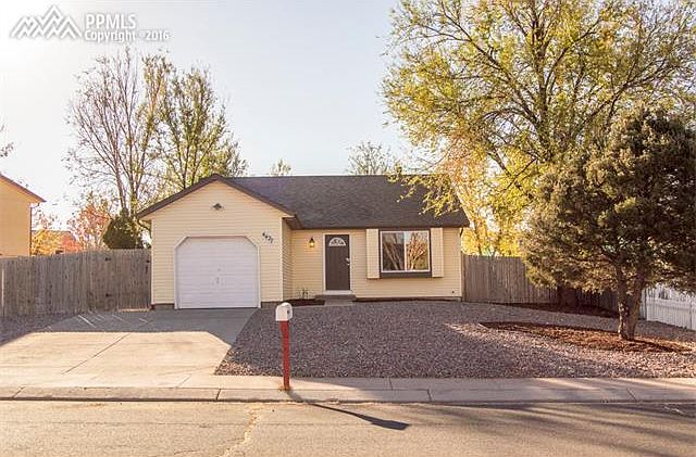 1st image of 4427 Lancaster Dr