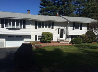 105 Russell St, Peabody, MA 01960