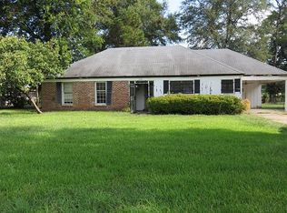 1236 Waxhaw Dr, Greenville, MS 38703