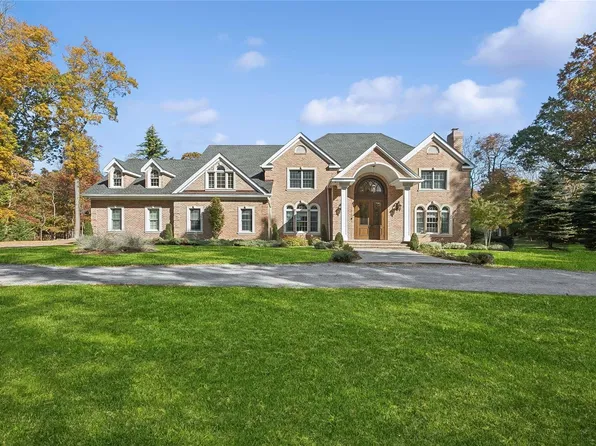 2 Fox Point Drive, Nissequogue, NY 11780