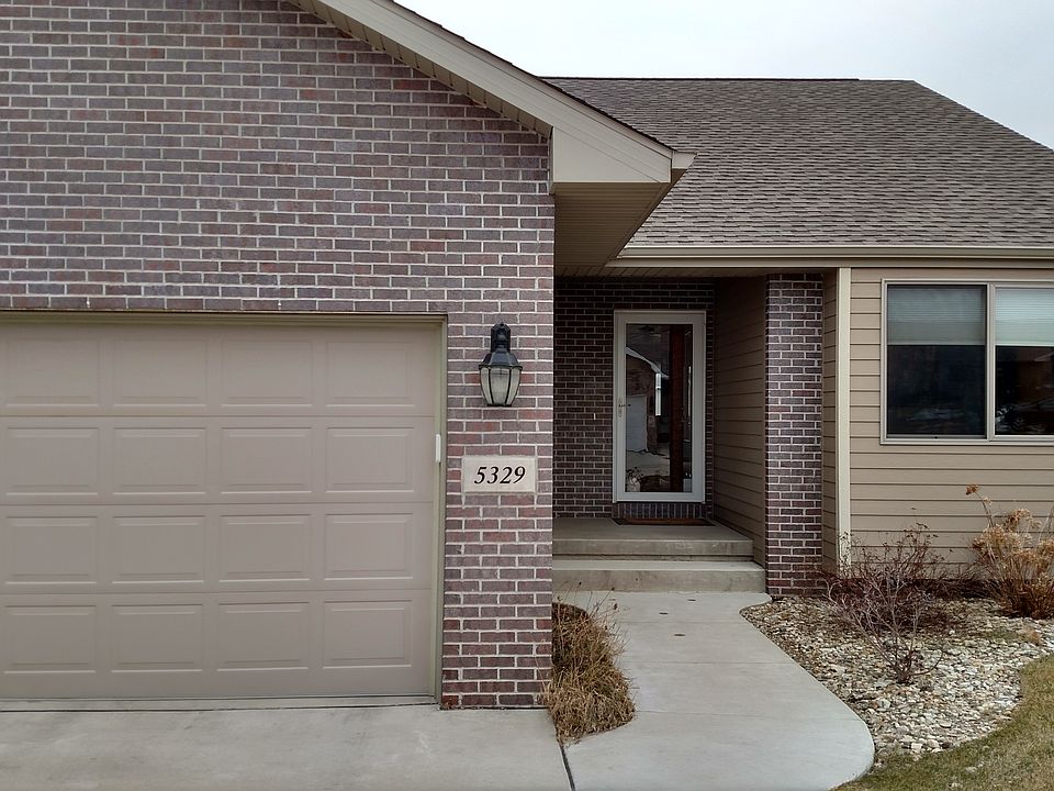1st image of 5329 Meadowlark Ln