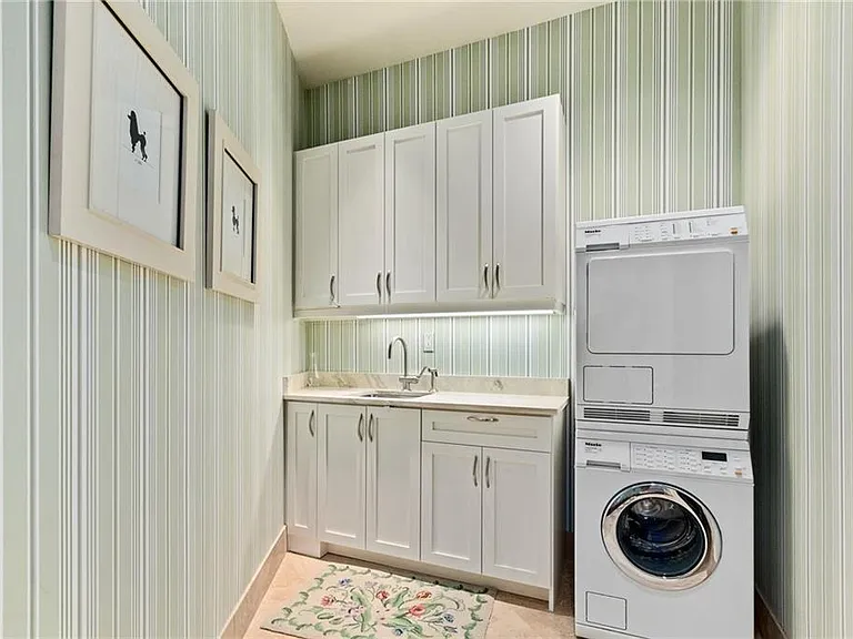 3376 Peachtree Rd NE #47A — Photo 39