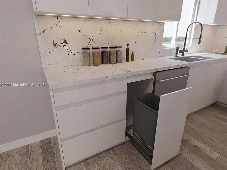 1017 NE 42nd Ave #1017 — Photo 11