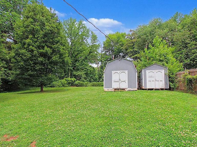 2620 Thornton Rd — Photo 21