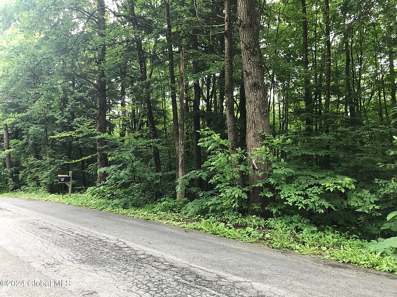 3rd image of 167 Wemple Road