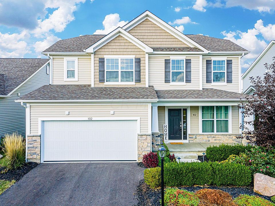1st image of 102 Alderwood Cir