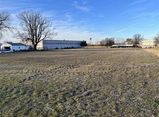 1 Brown Rd, Saint Peters, MO 63376